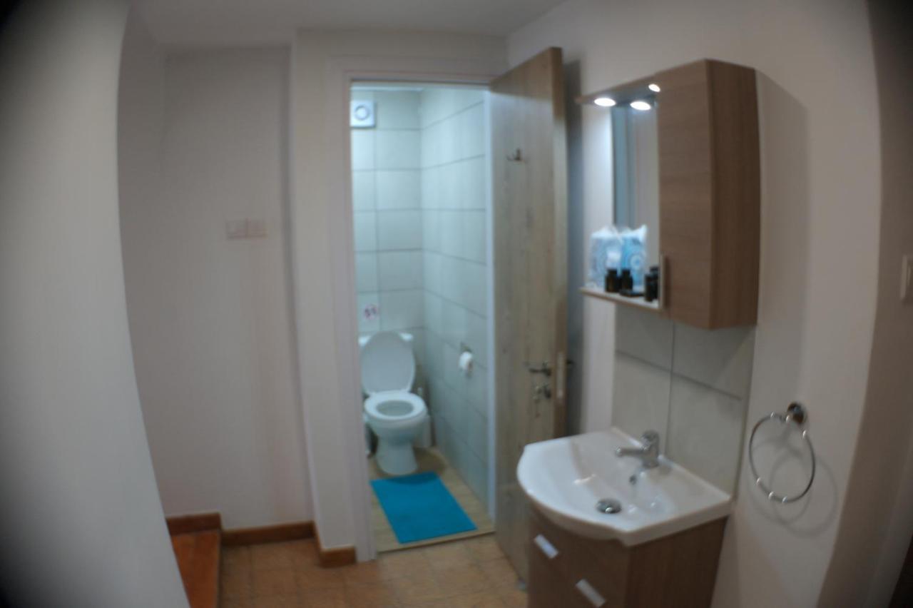 Harrys Inn Guesthouse Larnaca Luaran gambar
